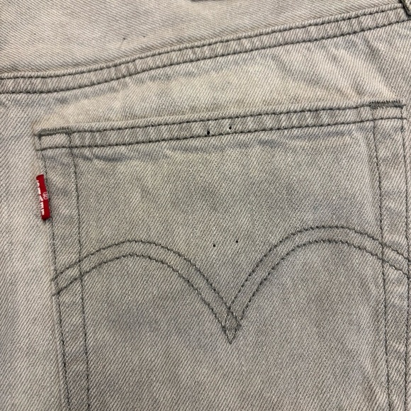 Levi's Premium 501 Original Denim Shorts - Picture 10 of 12